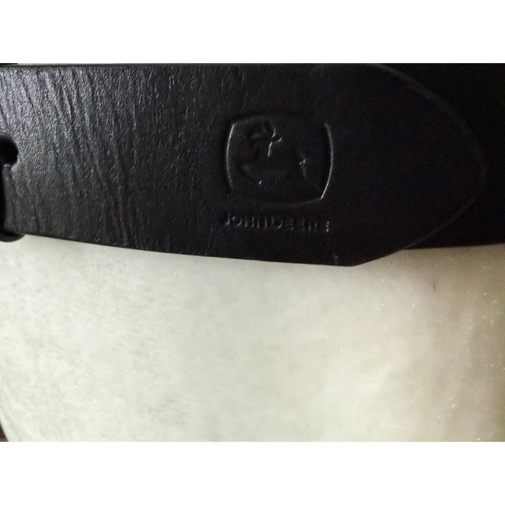 John Deere Black Genuine Leather Belt Embossed Logo Size 32